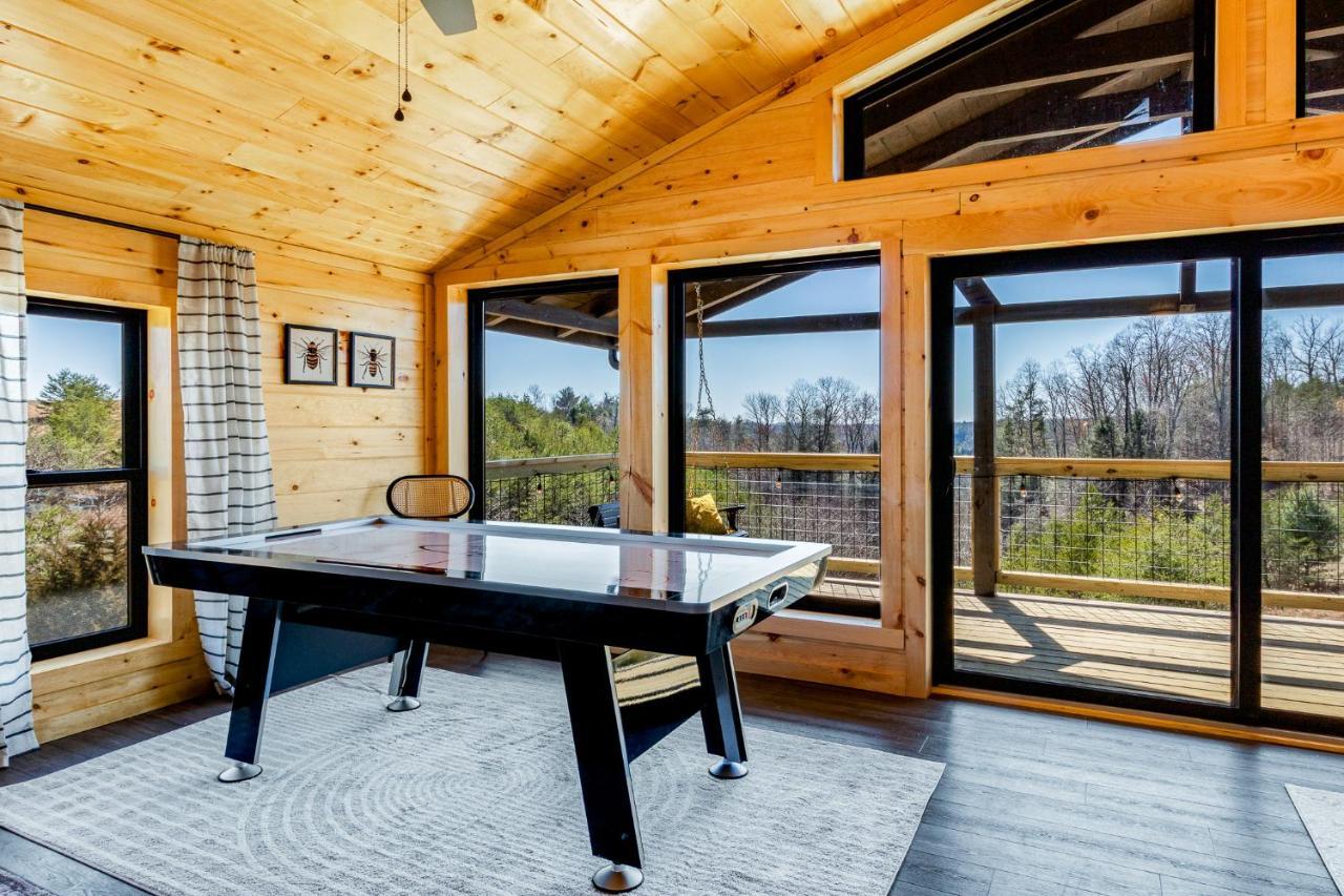Вілла Honey Bee Hideaway Rogers Екстер'єр фото