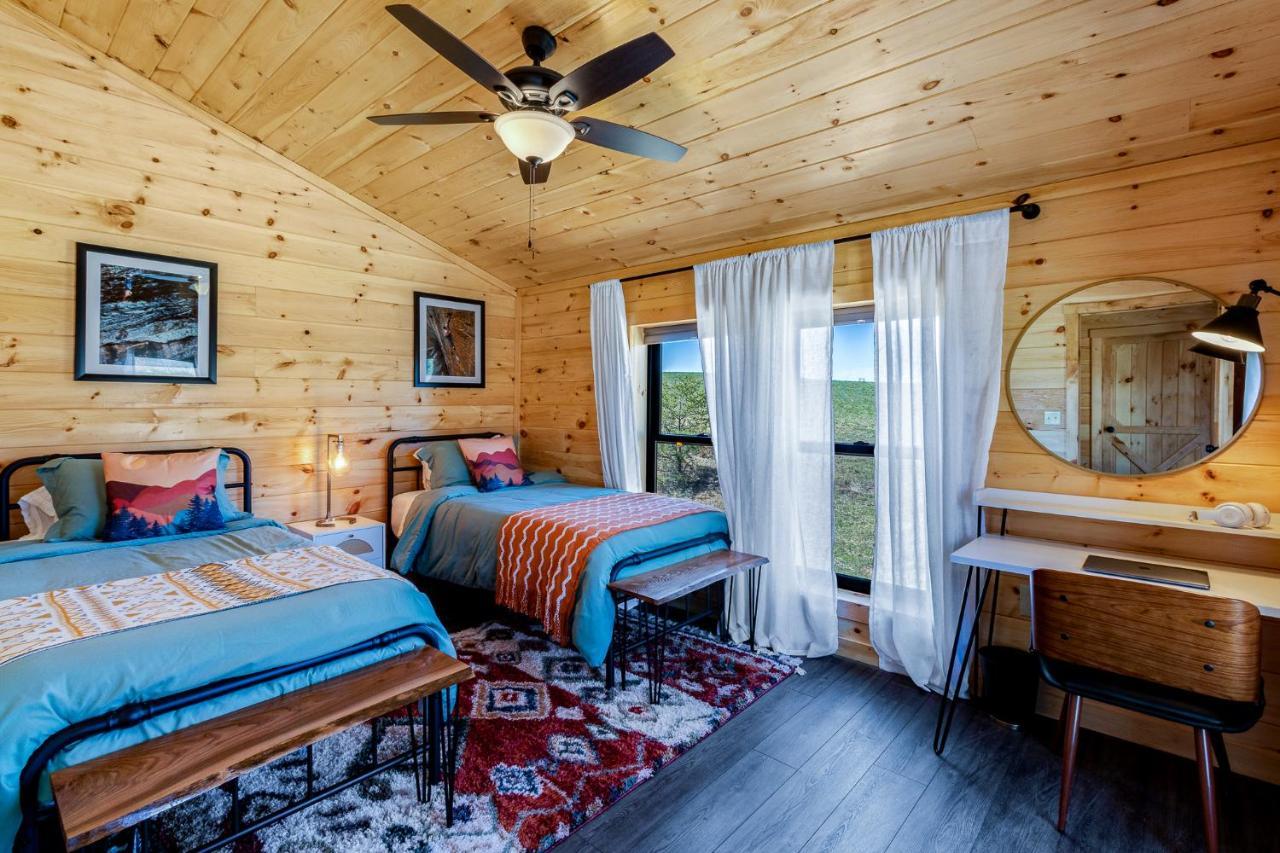 Вілла Honey Bee Hideaway Rogers Екстер'єр фото