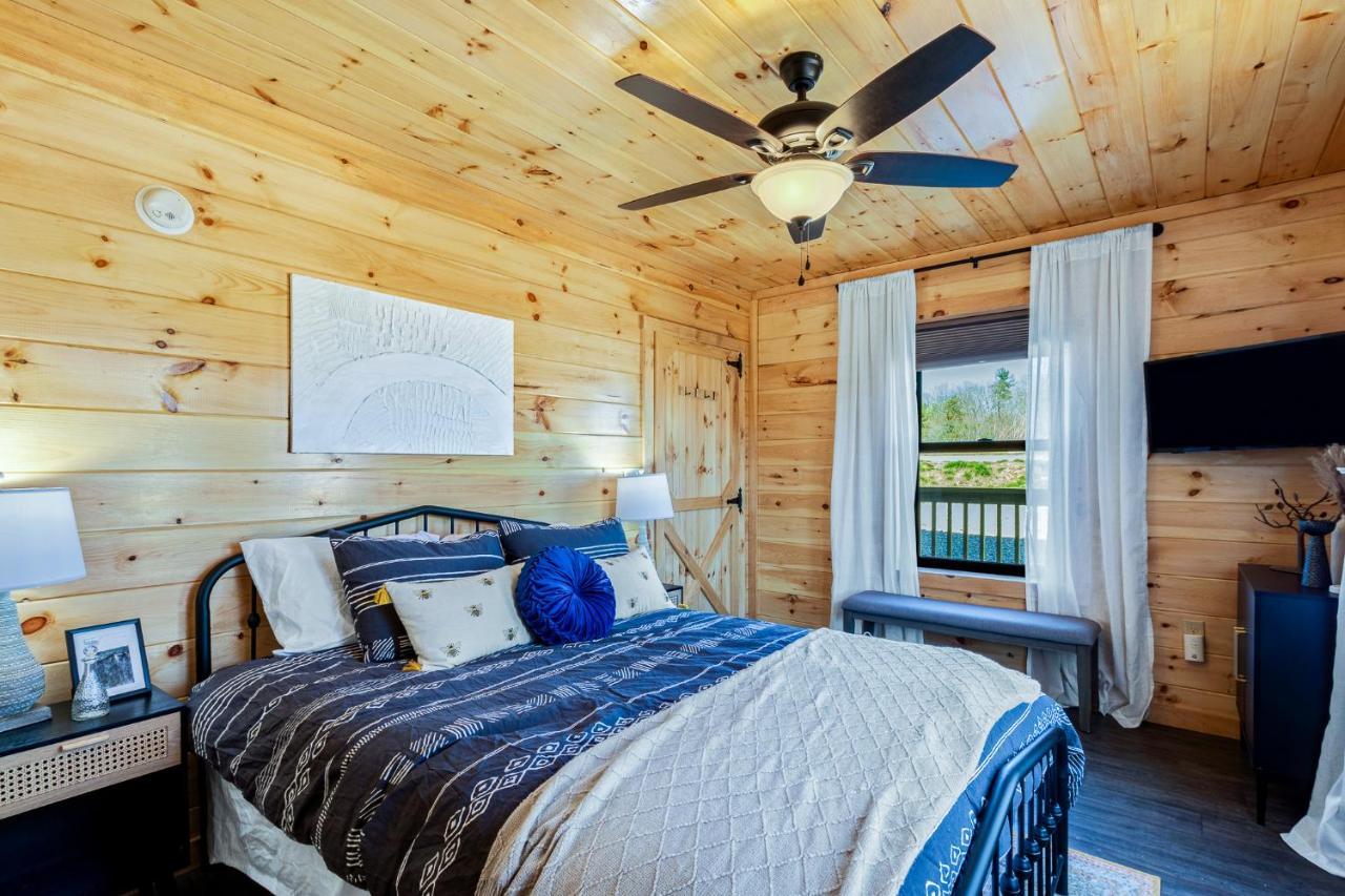 Вілла Honey Bee Hideaway Rogers Екстер'єр фото